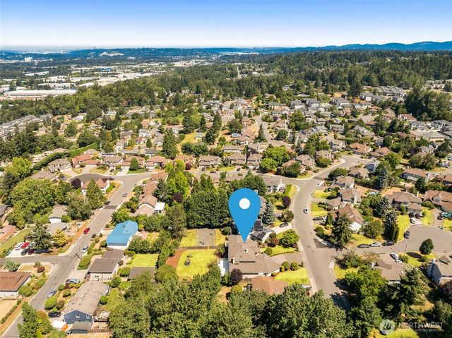 20503 96th Way S, Kent, WA 98031