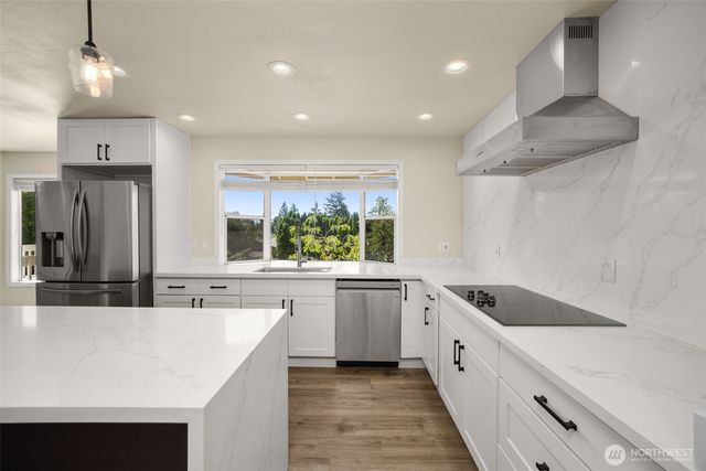 20503 96th Way S, Kent, WA 98031