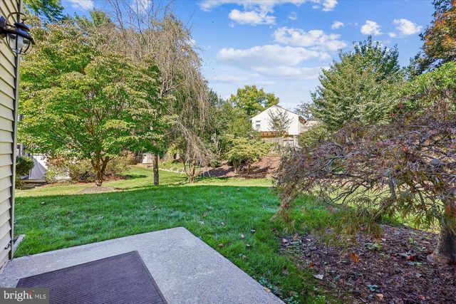 9013 WANDERING TRAIL DR, Potomac, MD 20854
