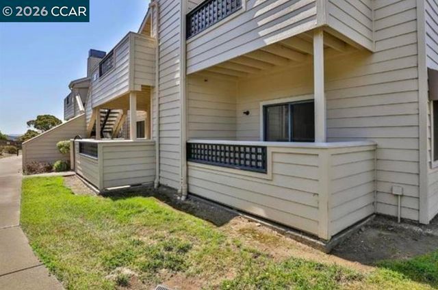 1201 Glen Cove Pkwy 1801, Vallejo, CA 94591