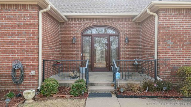 3313 Fairway Street, Claremore, OK 74019