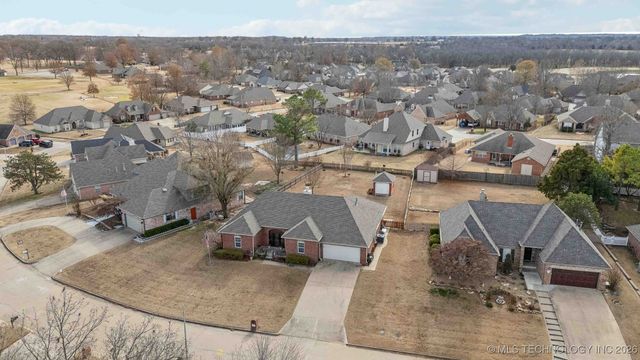 3313 Fairway Street, Claremore, OK 74019