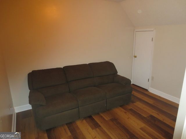 184 Giles Road, Warner Robins, GA 31093