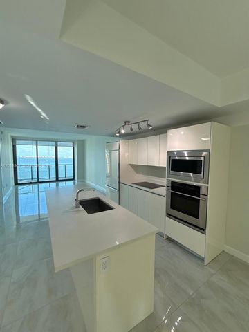 460 NE 28th St 1907, Miami, FL 33137