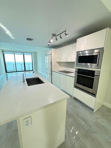 460 NE 28th St 1907, Miami, FL 33137