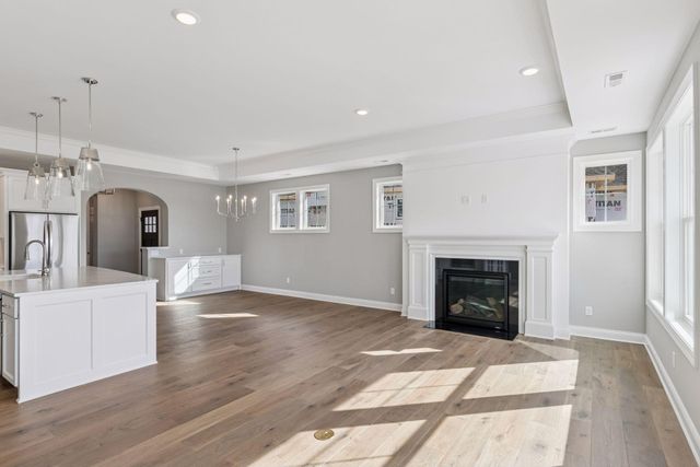 48 Spring Farm Road, North Oaks, MN 55127