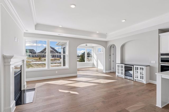 48 Spring Farm Road, North Oaks, MN 55127