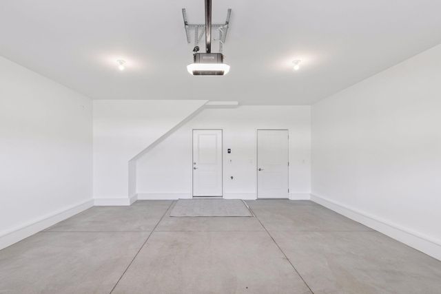 48 Spring Farm Road, North Oaks, MN 55127