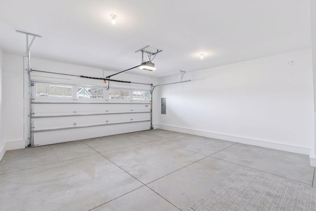 48 Spring Farm Road, North Oaks, MN 55127