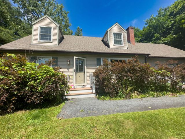 1 Wyeth Farm Circle, Lebanon, NH 03784