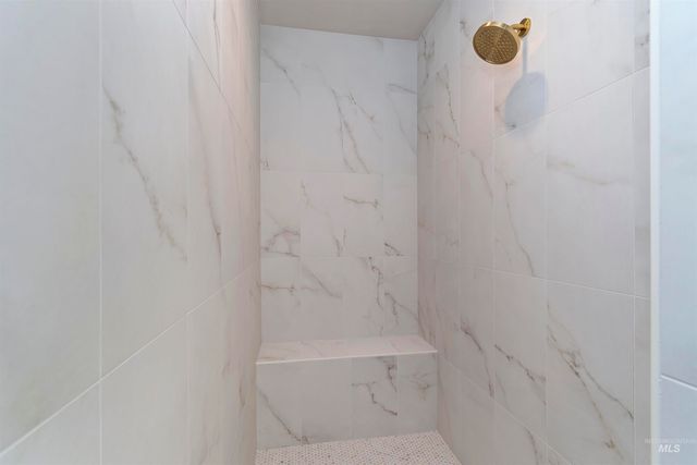 7082 W Newton St, Eagle, ID 83616