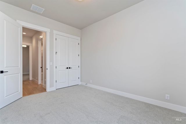 7082 W Newton St, Eagle, ID 83616