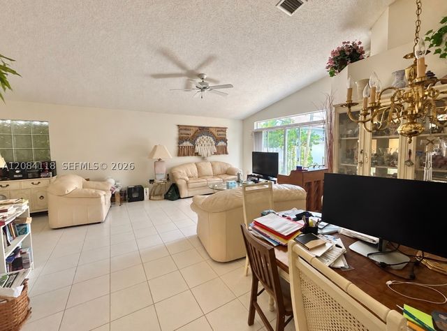 16478 NW 20th St, Pembroke Pines, FL 33028