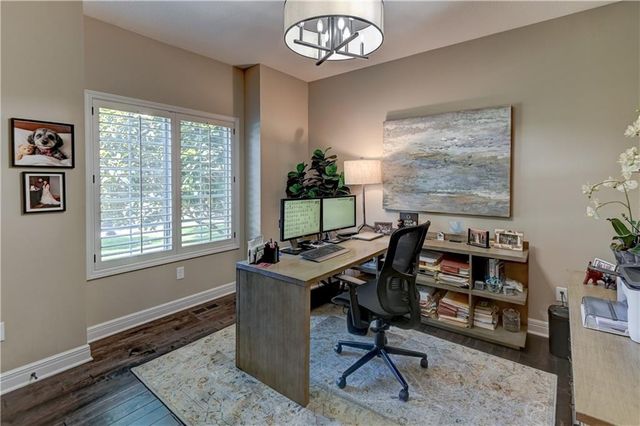 5212 W 124th Terrace, Leawood, KS 66209