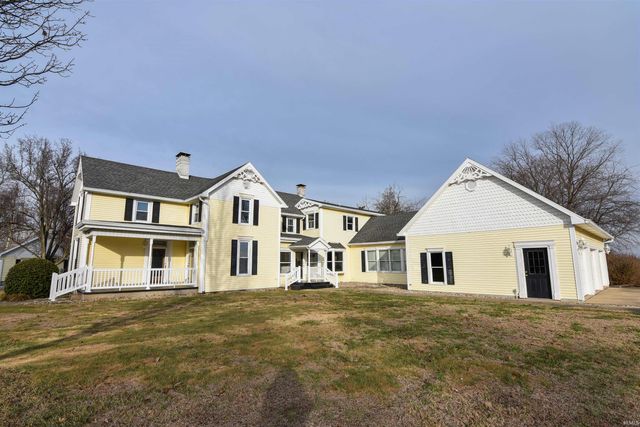 12646 S 200 E., Haubstadt, IN 47639