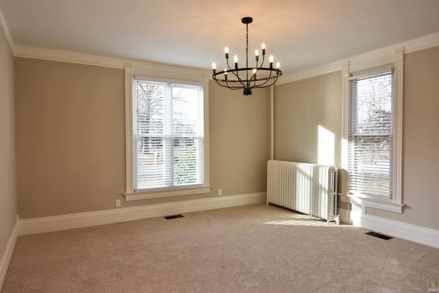 12646 S 200 E., Haubstadt, IN 47639