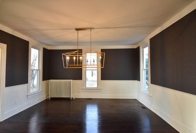 12646 S 200 E., Haubstadt, IN 47639