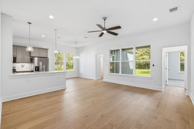 205 S Atwood Street, Boyd, TX 76023