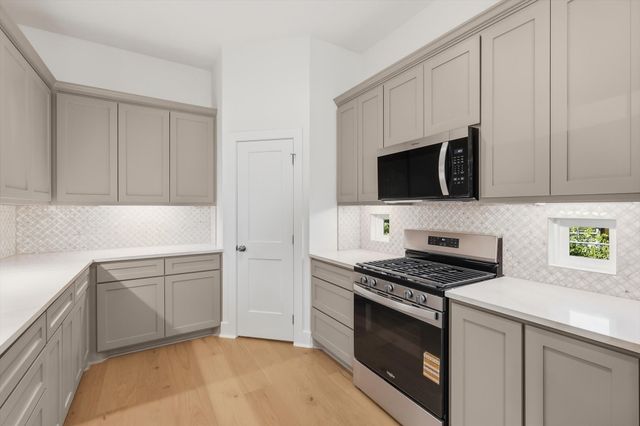 205 S Atwood Street, Boyd, TX 76023