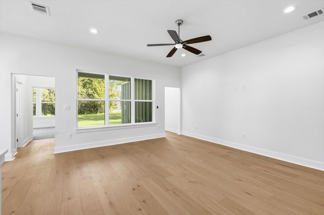 205 S Atwood Street, Boyd, TX 76023