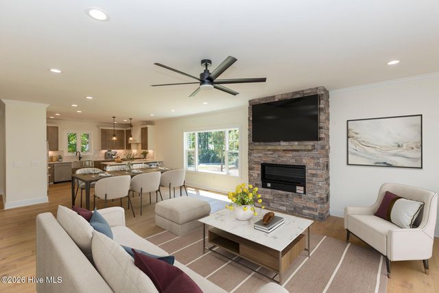 103 Pittman Road, West End, NC 27376