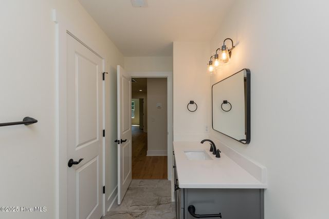 103 Pittman Road, West End, NC 27376