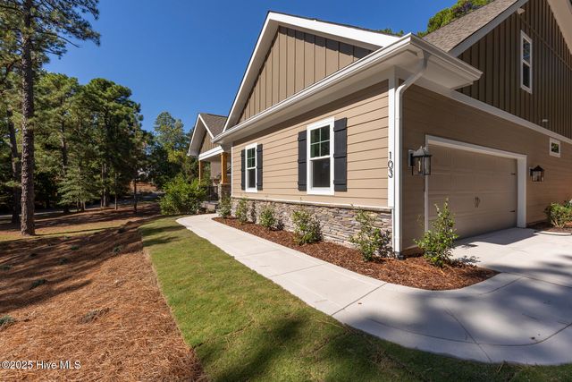 103 Pittman Road, West End, NC 27376