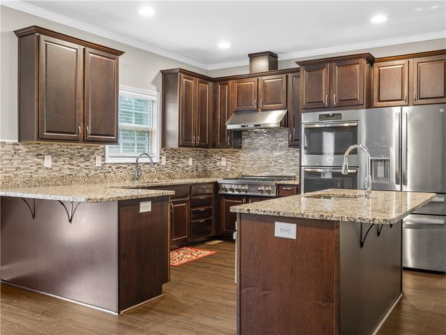 708 Carolyn Drive, Clinton, SC 29325