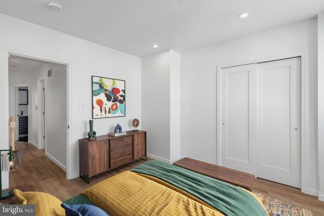 2107 S GARNET ST, Philadelphia, PA 19145