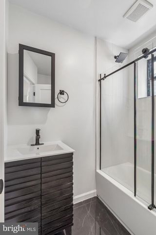 2107 S GARNET ST, Philadelphia, PA 19145