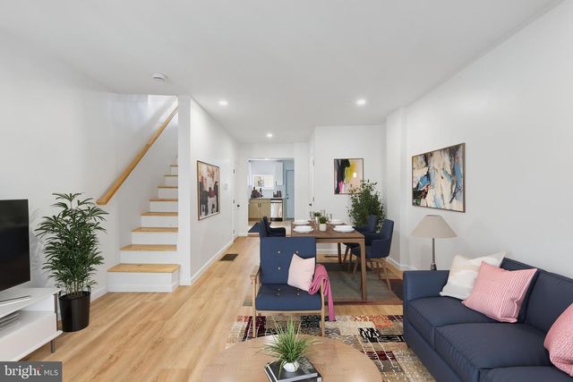 2107 S GARNET ST, Philadelphia, PA 19145
