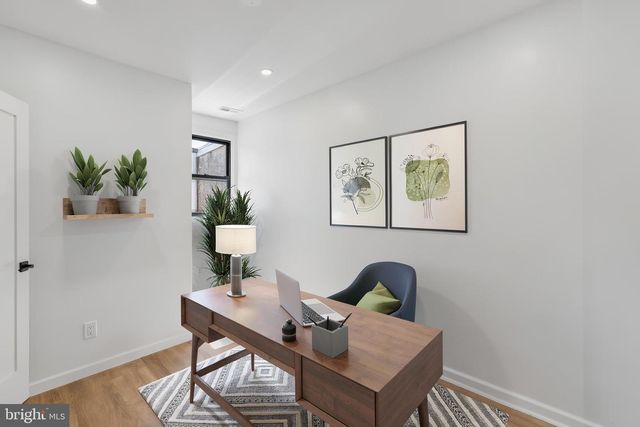 2107 S GARNET ST, Philadelphia, PA 19145