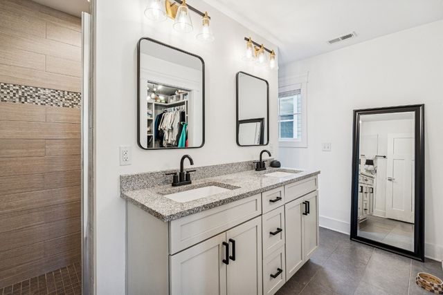 1312B Pillow St, Nashville, TN 37203