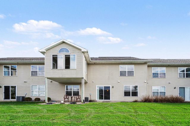 2005 Quail Cove Drive, Oshtemo Twp, MI 49009