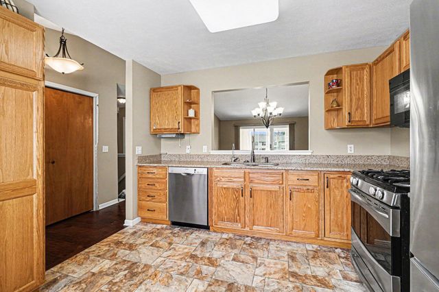 2005 Quail Cove Drive, Oshtemo Twp, MI 49009