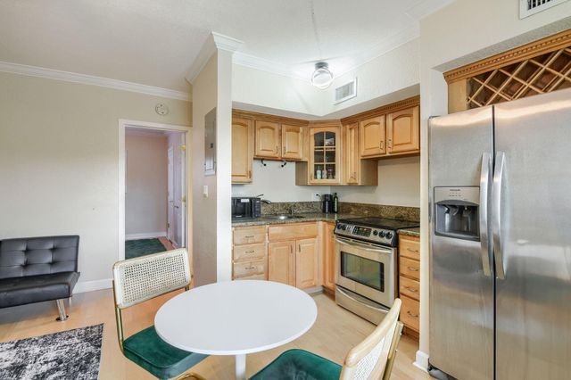 924 SE 2ND Street 25, Fort Lauderdale, FL 33301