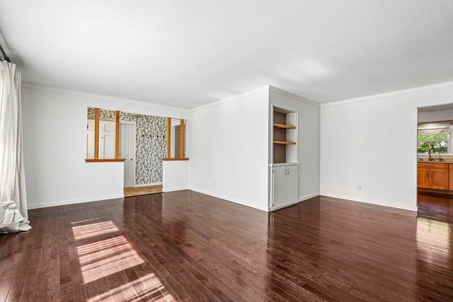 1006 Wisteria LANE, Waukesha, WI 53189
