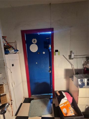 5221 SW 201st Ter, Southwest Ranches, FL 33332