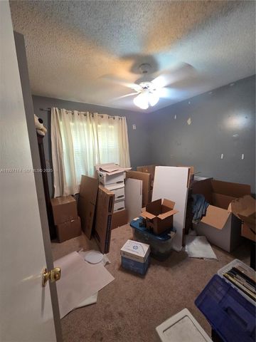 5221 SW 201st Ter, Southwest Ranches, FL 33332