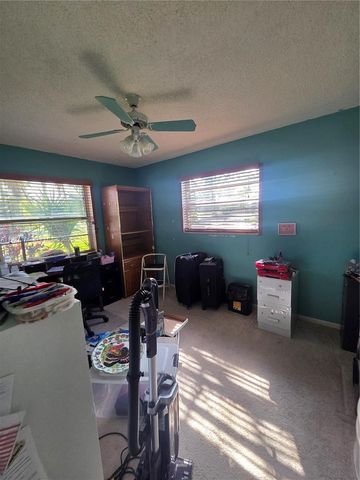 5221 SW 201st Ter, Southwest Ranches, FL 33332