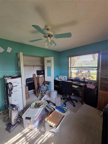 5221 SW 201st Ter, Southwest Ranches, FL 33332