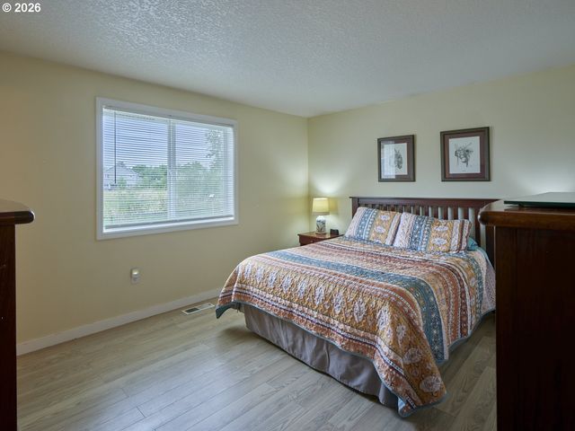 2520 Nw 6TH St, Battle Ground, WA 98604