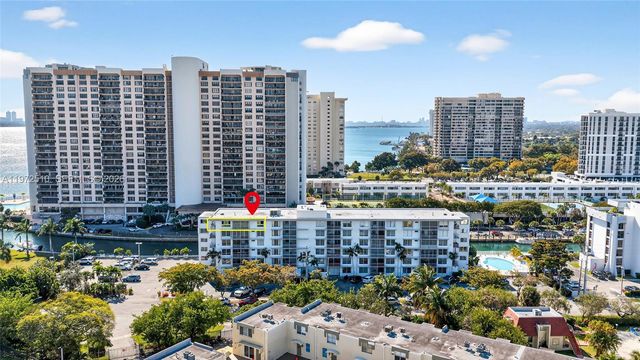 1750 NE 115th St 601, Miami, FL 33181