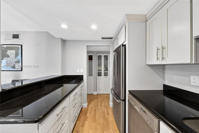 1750 NE 115th St 601, Miami, FL 33181