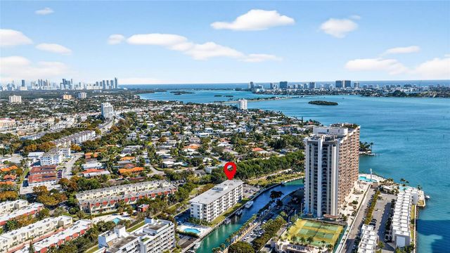 1750 NE 115th St 601, Miami, FL 33181