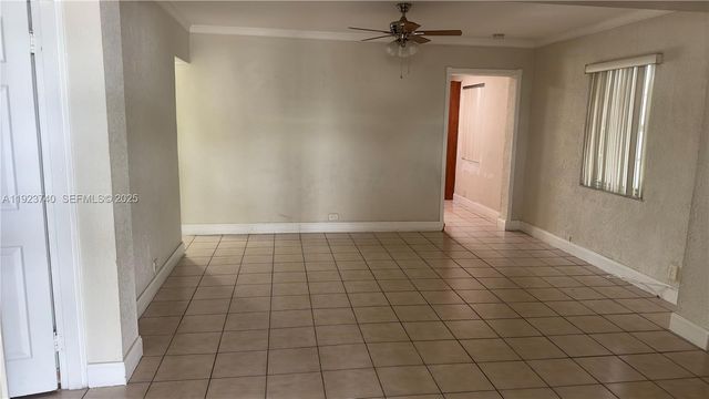 580 E 47th St, Hialeah, FL 33013