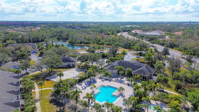 8917 MANOR LOOP 103, Lakewood Ranch, FL 34202