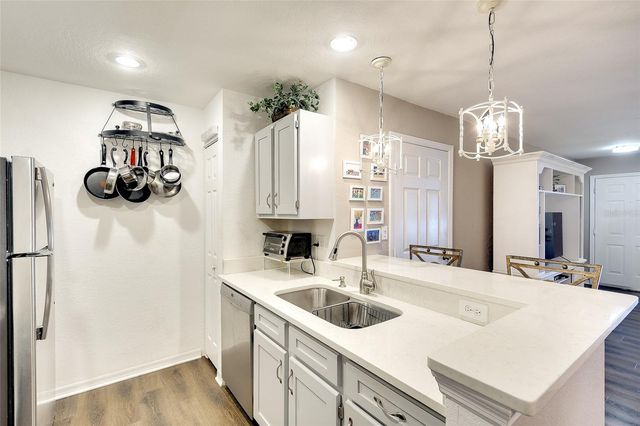 8917 MANOR LOOP 103, Lakewood Ranch, FL 34202