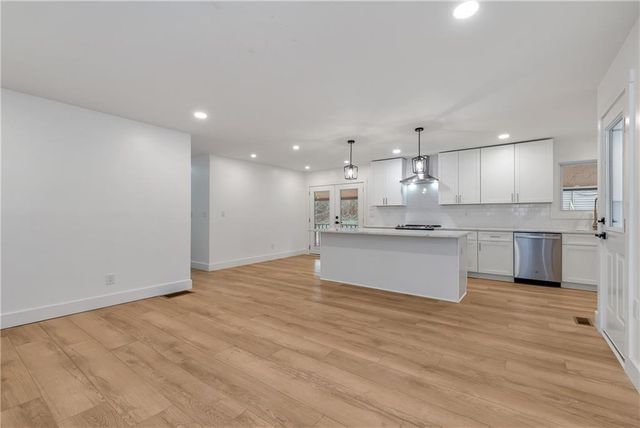 3852 Pin Oak Circle, Doraville, GA 30340