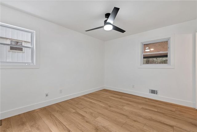 3852 Pin Oak Circle, Doraville, GA 30340